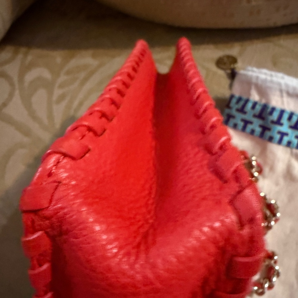 Tory Burch Red Leather Phone Case Crossbody with COA & dust bag in EUC - Picture 9 of 17